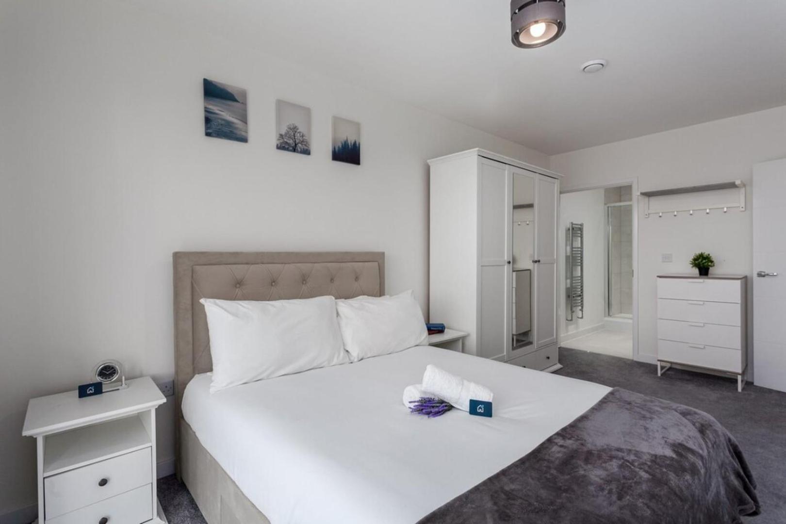 Classy Cricklewood Home Лондон Экстерьер фото